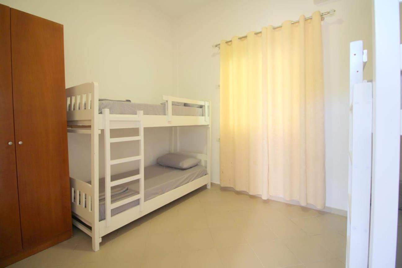 Hostel K13 Sarandë Exteriör bild